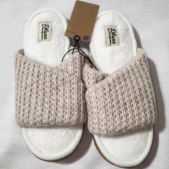 slippers dluxe by dearfoam size 7-8 - Picture 4 of 6
